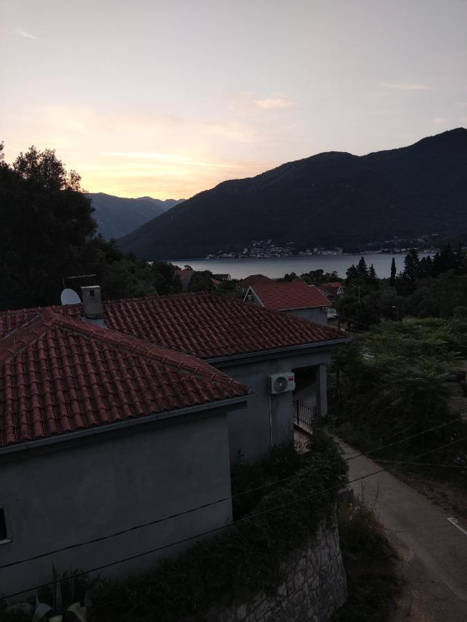 Montenegro Colors Kamenari Bagian luar foto